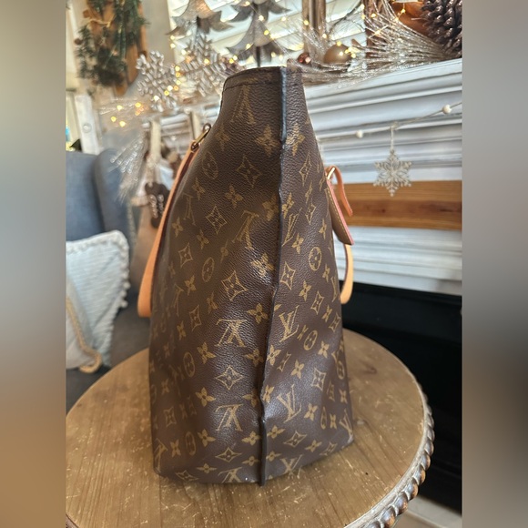 Louis Vuitton All In MM Monogram - Picture 4 of 14